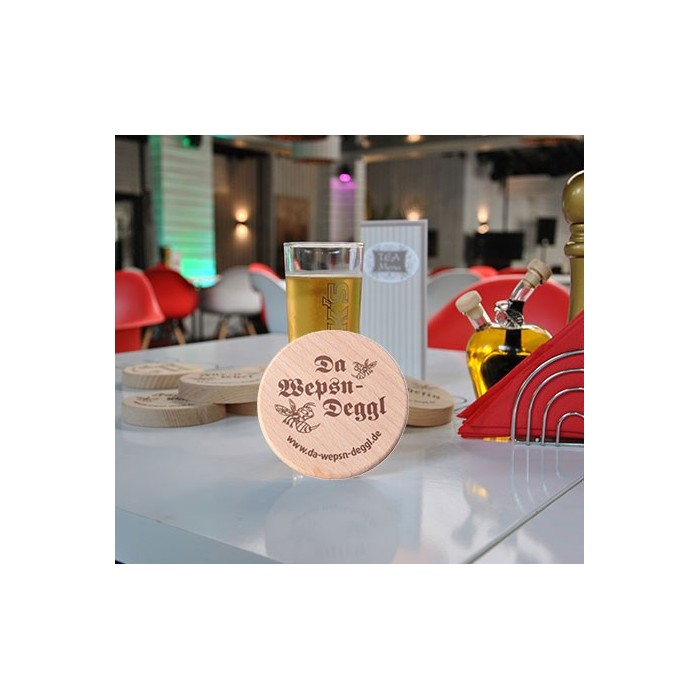 Da Wepsn-Deggl bedruckt mit „Da Wepsn-Deggl“ Logo